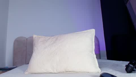 Sofia online show from 12-05-25, 11:52