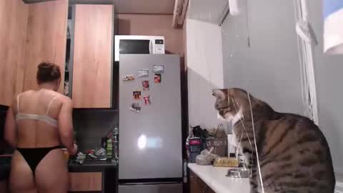 Sofi online show from 01-13-26, 02:44