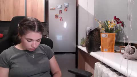 Snapshot of sofi_delightful chatting on 04-19-26, 06:10 Sofi online show from 04-19-26, 06:10