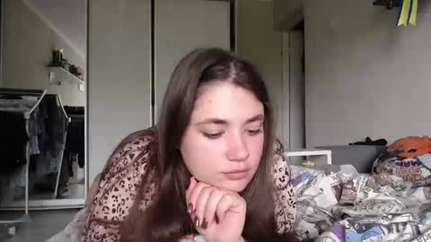 Snapshot of sofi_delightful chatting on 04-28-26, 03:17 Sofi online show from 04-28-26, 03:17