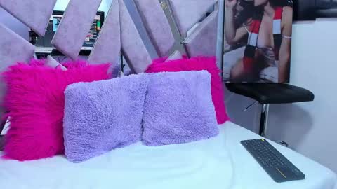 Sofi Noa online show from 01-21-25, 10:30
