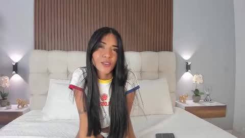 Sofia online show from 06-27-26, 10:04