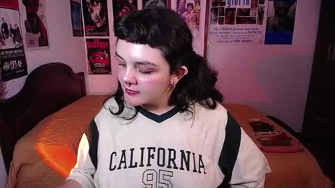 Sofi online show from 12-22-25, 03:25