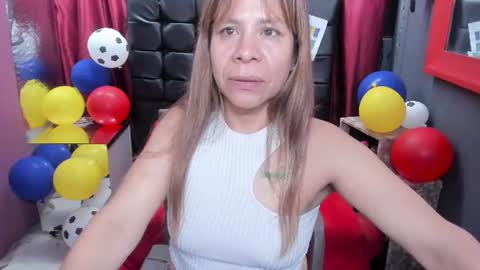 Snapshot of sofia_delrio chatting on 06-25-26, 10:42 Miss Sofi online show from 06-25-26, 10:42