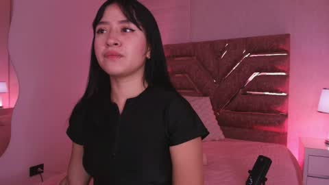 Snapshot of sofia_gomes_ chatting on 05-11-26, 12:00 sofia gomes online show from 05-11-26, 12:00