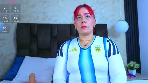 Snapshot of sofia_gutierrez_x chatting on 07-12-26, 02:35 sofia_gutierrez_x online show from 07-12-26, 02:35