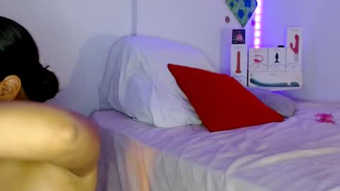 Snapshot of sofia_rios07 chatting on 10-03-25, 11:24 IG  online show from 10-03-25, 11:24