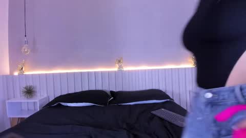 Snapshot of sofia_riveraa chatting on 02-05-26, 06:56 SOFIA online show from 02-05-26, 06:56