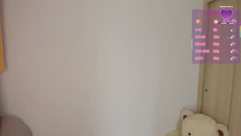 Snapshot of sofia_rivers_ chatting on 04-19-26, 02:44 sofia_rivers_ online show from 04-19-26, 02:44