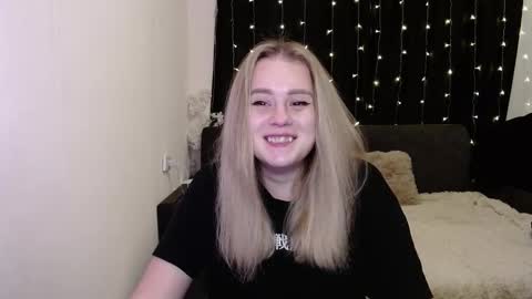 sofia_rosemary online show from 12-03-24, 07:44