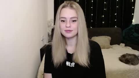 sofia_rosemary online show from 12-11-24, 11:19