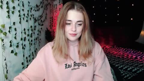 sofia_rosemary online show from 10-12-25, 06:07