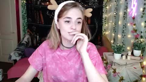sofia_rosemary online show from 02-25-26, 12:26