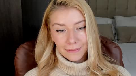 Sofia online show from 12-12-24, 03:37