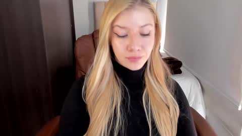 Sofia online show from 12-29-24, 06:49