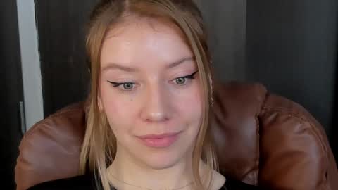 Sofia online show from 01-14-25, 03:36