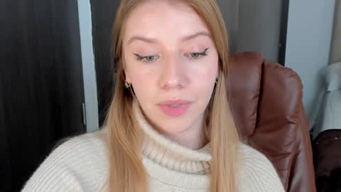 Sofia online show from 01-29-25, 04:08