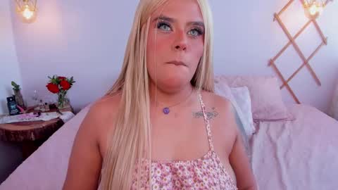 Sofi cortes626 Ig online show from 10-26-25, 06:58