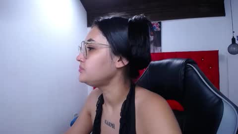 Sofia online show from 12-19-25, 09:38