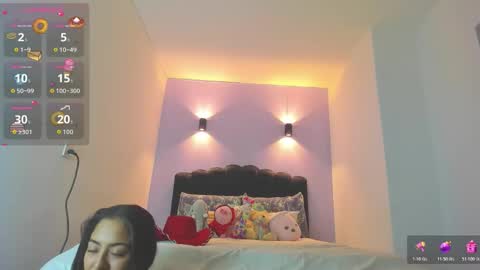 Snapshot of sofiaclaus_19 chatting on 10-29-25, 05:53 Sofia online show from 10-29-25, 05:53