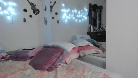 Snapshot of sofiacruz16 chatting on 01-23-25, 11:15 sofiacruz16 online show from 01-23-25, 11:15