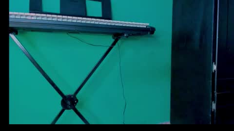 Snapshot of sofiacruz16 chatting on 10-13-25, 05:57 sofiacruz16 online show from 10-13-25, 05:57