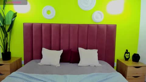 Snapshot of sofiafabulous chatting on 02-25-26, 01:59 Sofia online show from 02-25-26, 01:59