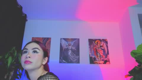 Snapshot of sofialeenss chatting on 12-21-25, 01:13 Sofia online show from 12-21-25, 01:13