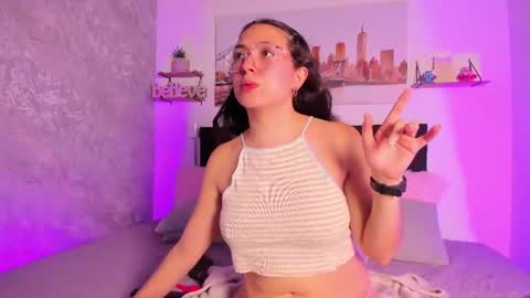 Snapshot of sofialujan_ chatting on 07-09-26, 11:31 sofialujan_ online show from 07-09-26, 11:31