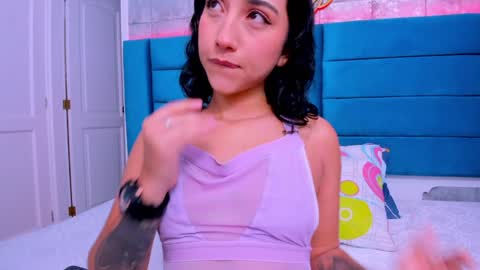 Sofia Miller  online show from 01-25-25, 06:12