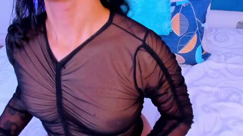Sofia Miller  online show from 02-08-25, 09:35