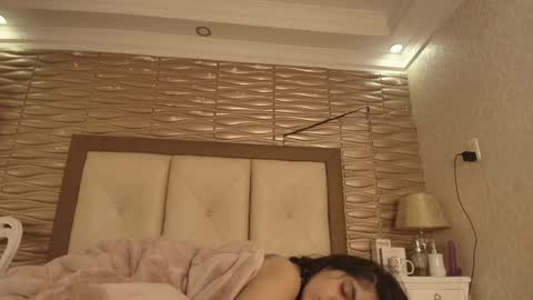 Sofi - next broadcast today 1030pm Colombia time online show from 11-10-25, 02:43