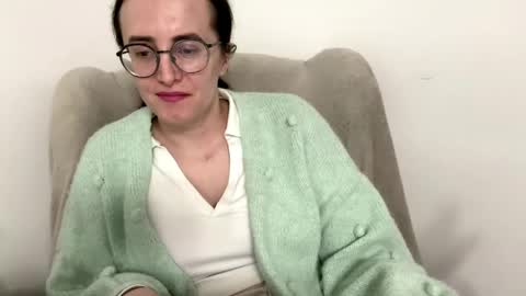 Snapshot of sofianicegirl chatting on 04-29-26, 05:30 Sofia online show from 04-29-26, 05:30