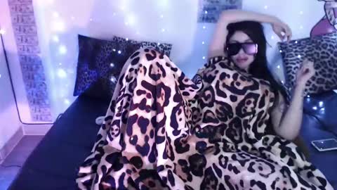 Snapshot of sofianix chatting on 02-23-25, 05:18 SOFIA NIX online show from 02-23-25, 05:18