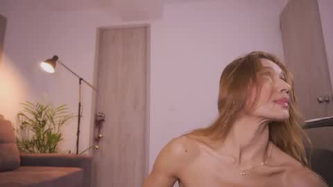 Sofia  online show from 04-14-26, 12:16