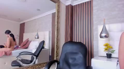 Snapshot of sofiathoompson chatting on 07-05-26, 08:49 sofiathoompson online show from 07-05-26, 08:49
