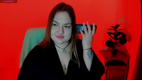 Snapshot of sofiawetsweet chatting on 02-20-26, 07:54 sofiawetsweet online show from 02-20-26, 07:54