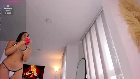 sofia wiliam   online show from 03-12-26, 01:06