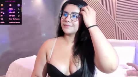 SOFIE modelo independiente     10pm   - 4am hora colombia online show from 02-22-26, 04:02