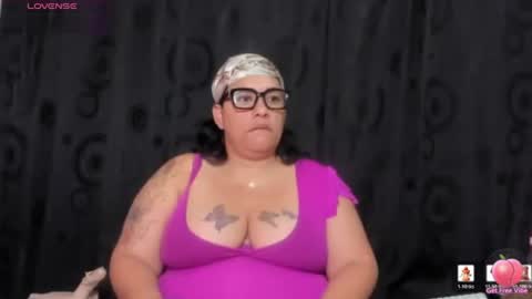 Vicky  online show from 07-08-26, 11:04