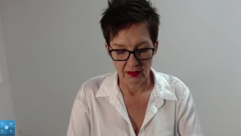 Sofie Velvet online show from 11-28-25, 07:16