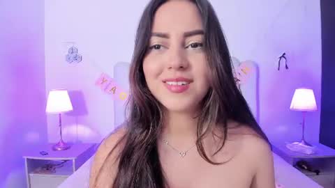 Snapshot of sofiebunnie chatting on 07-11-26, 01:19 sofiebunnie online show from 07-11-26, 01:19