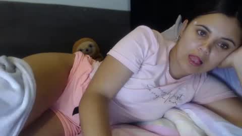 Snapshot of sofigarcia17 chatting on 01-25-25, 03:09 sofi online show from 01-25-25, 03:09