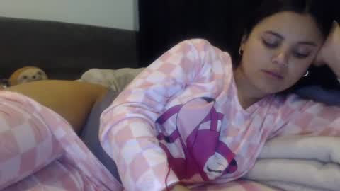 Snapshot of sofigarcia17 chatting on 09-22-25, 01:29 sofi online show from 09-22-25, 01:29