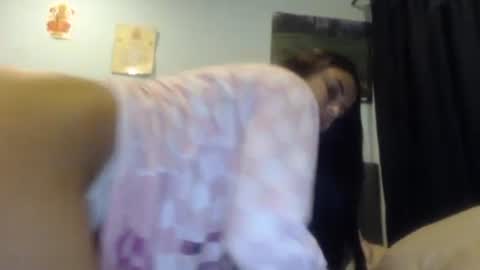 Snapshot of sofigarcia17 chatting on 10-26-25, 02:28 sofi online show from 10-26-25, 02:28