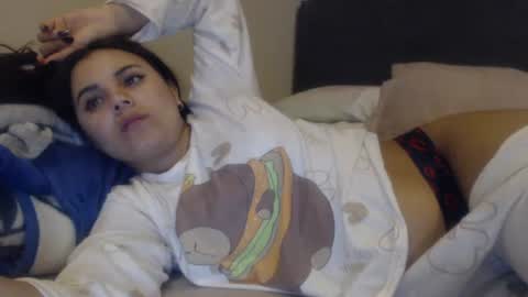 Snapshot of sofigarcia17 chatting on 11-08-25, 01:50 sofi online show from 11-08-25, 01:50