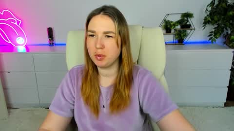 Snapshot of sofii_darling chatting on 02-08-26, 05:38 sofii_darling online show from 02-08-26, 05:38