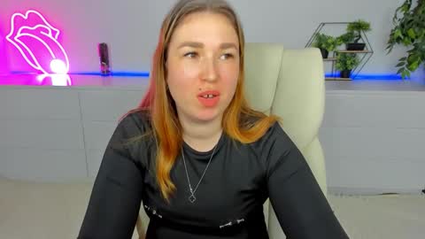 Snapshot of sofii_darling chatting on 02-13-26, 06:15 sofii_darling online show from 02-13-26, 06:15