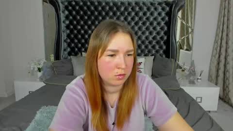 Snapshot of sofii_darling chatting on 02-22-26, 05:33 sofii_darling online show from 02-22-26, 05:33