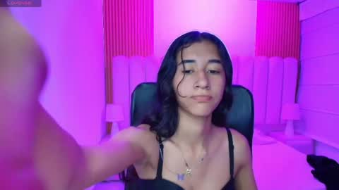 Snapshot of sofii_tk chatting on 05-07-26, 03:23 Sofii online show from 05-07-26, 03:23